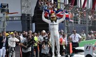 Lewis Hamilton Dianggap Pantas Mendapatkan Gelar ‘Sir’ dari Kerjaan Inggris