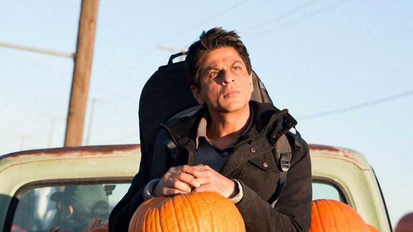 Ini 3 Film Bollywood yang Dibintangi Shah Rukh Khan untuk Lancarkan Aksi Social Distancing