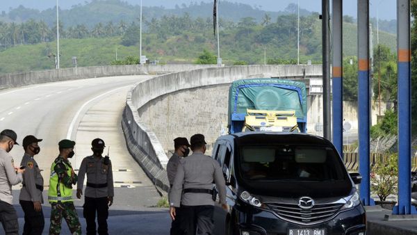 Polda Metro Jaya Bolehkan Warga Mudik untuk Titipkan Kendaraan di Polsek Terdekat