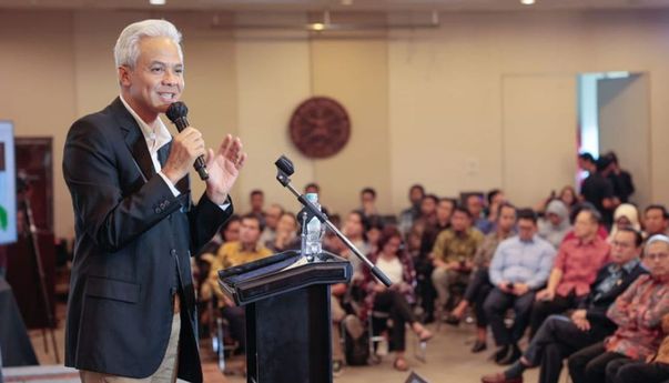 Eks Dirut Bank Jateng dan Ganjar Pranowo Dilaporkan ke KPK Atas Dugaan Gratifikasi