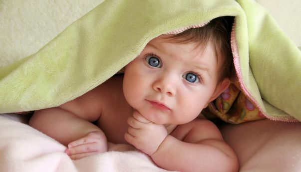 Penyebab Terjadinya  Perubahan Warna Kulit Bayi Baru Lahir