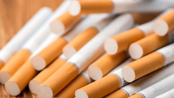 Resmi, Tarif Cukai Rokok Naik Per 1 Januari 2020