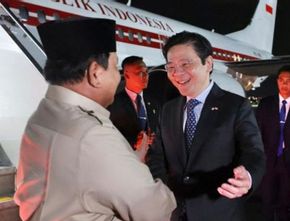 Tiba di Singapura, Prabowo Disambut Langsung oleh Perdana Menteri Lawrence Wong