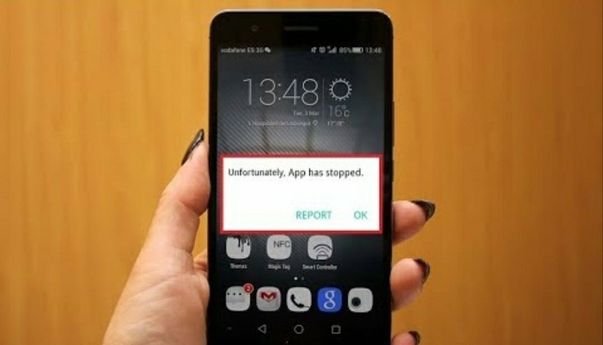 Jangan Panik! Begini Cara Mengatasi Aplikasi yang Tiba-tiba Keluar Sendiri di Android