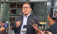 Bupati Sidoarjo Penuhi Panggilan KPK Terkait Kasus Pemotongan dan Penerimaan Uang di BPPD