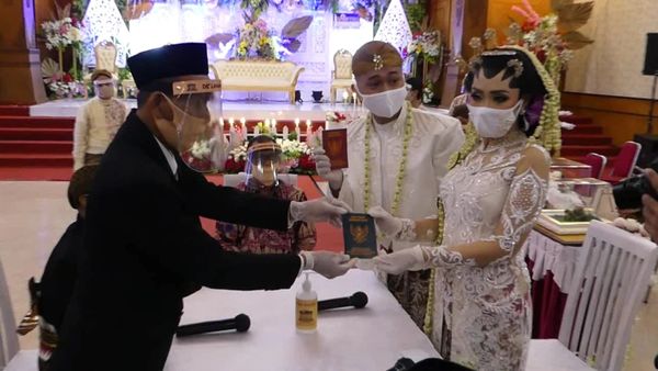 Berita Jateng: Kudus Bentuk Protokol Kesehatan Pesta Pernikahan di Kenormalan Baru