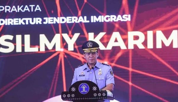 Risiko Kerja Tinggi, Petugas Imigrasi Kini Dibekali Senjata Api