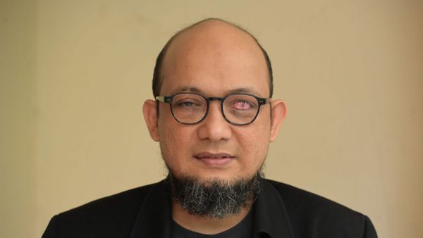 Novel Baswedan Ungkap Mata Kirinya Buta Permanen: “Semoga Ada Solusi Perbaikan Mata”