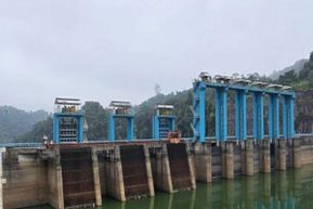 Dalam Pemantauan: Elevasi Waduk PLTA Koto Panjang Berangsur Turun, Operasi Turbin Tetap Terkendali