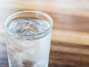 Air Dingin Bisa Sebabkan Masalah Kesehatan, Tidak Baik Jika Terlalu Sering Diminum