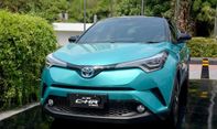 Menguji Konsumsi Bahan Bakar Toyota C-HR