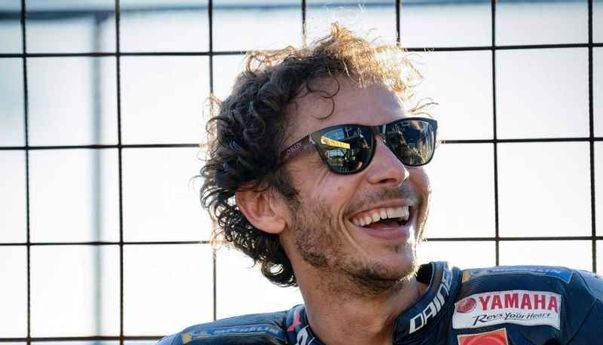 Kelakar Valentino Rossi Usai Kalah dari Anak Didiknya di MotoGP San Marino 2020, Menyesal Dirikan Akademi VR46