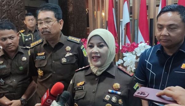 Kajati Jawa Timur Sebut Ayah Ronald Tannur Tak Terlibat Suap 3 Hakim