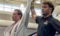 Pertama Kali Ikut Turnamen Jiu Jitsu, Mark Zuckerberg Langsung Menang Medali Emas
