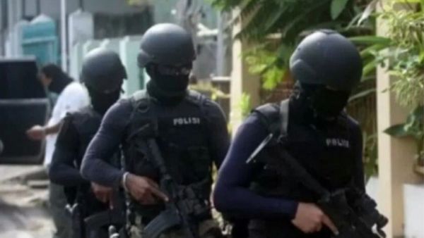 Diduga Jaringan JI, Densus 88 Tembak Dua Orang di Lampung