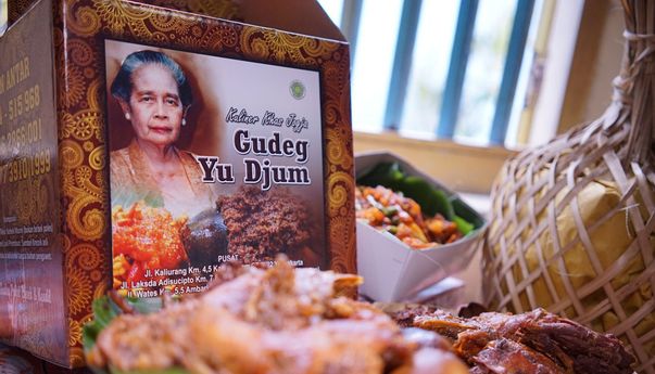 Gudeg Yu Djum Jogja: Pusat Gudeg Legendaris yang Wajib Kamu Coba