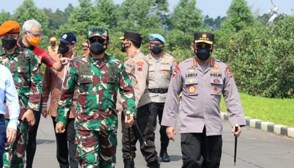Kapolri: TNI-Polri Jadikan Covid-19 Musuh Bersama