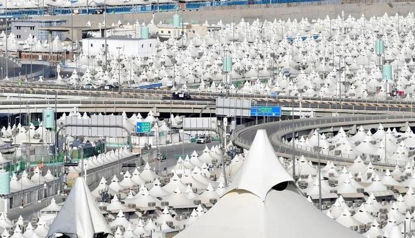 Arab Saudi Perluas Jalan Aspal Karet untuk Kenyamanan Jemaah Haji 2025