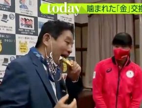 Wali Kota Nagoya yang Heboh karena Gigit Medali Emas Atlet Jepang Terpapar COVID-19