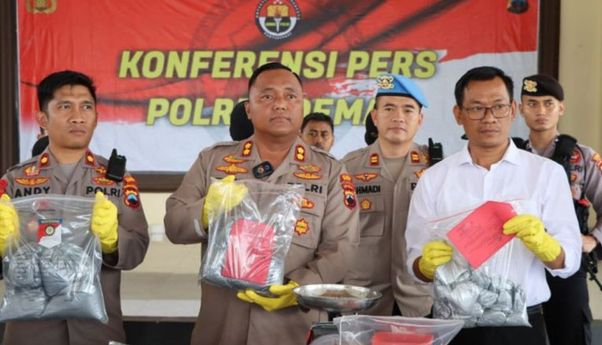 4 Orang di Demak Ditangkap karena Jual Petasan, Polisi Sita 40 Kilogram Serbuk Bahan