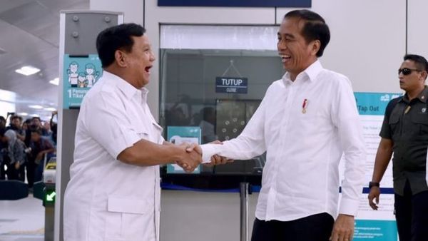 Menakar Potensi Prabowo Bergabung dengan Jokowi Pasca Rekonsiliasi