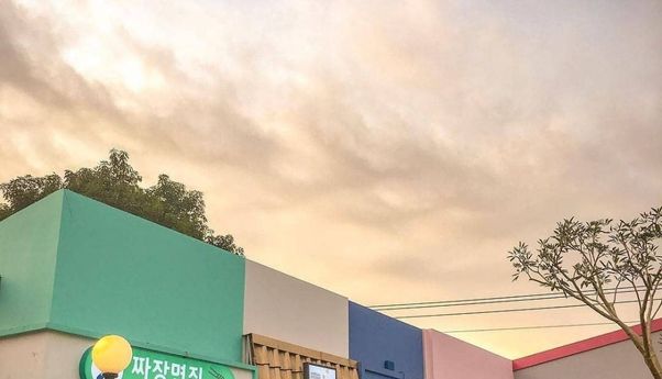 Chingu Café Jogja: Daftar Makanan dan Spot Menarik yang Dapat Kamu Temui Tanpa Harus ke Korea