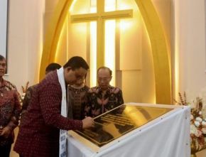 Penobatan Anies Baswedan Sebagai Bapak Kesetaraan Indonesia Usai Resmikan Gereja