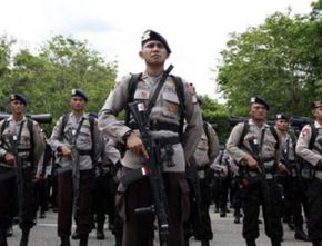 Polda Metro Jaya Kerahkan 588 Personel Gabungan Kawal Penetapan Gubernur-Wakil Gubernur Jakarta Hari ini