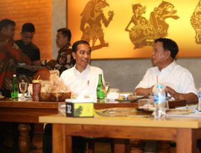 Prabowo Subianto Makan Siang dengan Relawan Jokowi Hari Ini, Pertanda Sudah Diakuisisi?