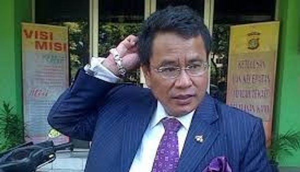 Berita Terkini: Hotman Paris Sebut UU Cipta Kerja Menguntungkan Bagi Buruh