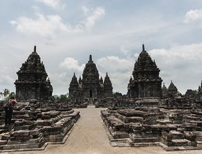 Mengenal Sejarah Masa Lalu! Inilah Daftar Kerajaan Hindu Budha di Indonesia