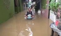 Kebon Pala Banjir Akibat Luapan Kali Ciliwung, Terhitung Sudah 12 Kali dalam Sebulan