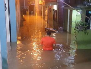 16 RT di DKI Jakarta Terendam Banjir Akibat Luapan Kali Ciliwung