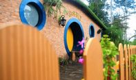 Keunikan dan Harga Tiket Rumah Hobbit Kaliurang