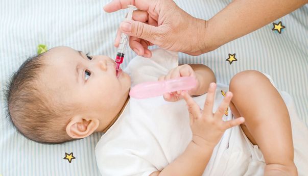 Mom, Ini Tips Mudah untuk Memberi Obat Pada Bayi