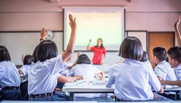 Dua Pekan Gelar Simulasi Belajar Tatap Muka, SMAN 3 Solo Pasang CCTV Awasi Penegakan Protokol Kesehatan