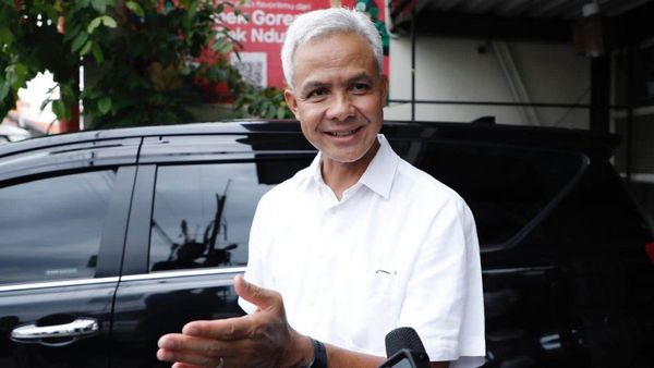 Survei Poltracking Indonesia: Elektabilitas Ganjar Pranowo Memimpin di Jawa Tengah dan Jawa Timur