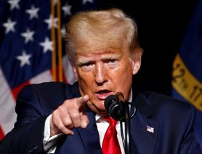 Trump VS China Kembali Memanas: Trump Meminta AS Tak Lunasi Hutang ke China