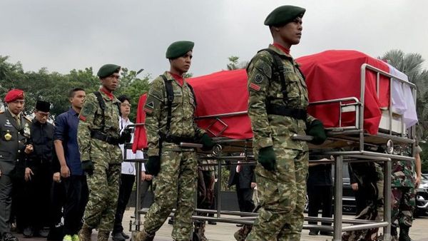 Pemakaman Doni Monardo Berlangsung Secara Militer, Dipimpin Panglima TNI Jenderal Agus