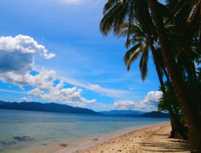 Bukan Sekadar Buang Penat, Pantai Di Lampung Ini Bisa Jadi Kado Liburan Buat Pasanagan