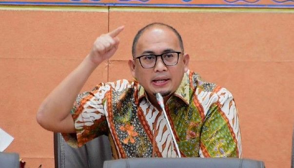 Terbongkar Harga Produksi Minyak Goreng Kemasan Tak Sampai Rp10 Ribu, Andre Rosiade: Oligarki Untung Besar