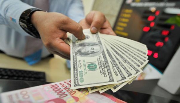 Tunggu Kepastian Perundingan Dagang, Kurs Rupiah Hari Ini Masih Tertekan