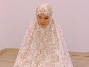Katty Butterfly Kenakan Hijab Syar'i, Netizen: Aku Kira Anak Pesantren