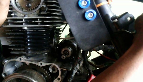 Cek Gejala Kamprat Honda Tiger Minta Ganti, Jangan Sampai Telat!