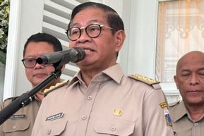 Pramono ke ASN yang Ogah Naik Transportasi Umum: Jangan Berharap Naik Jabatan