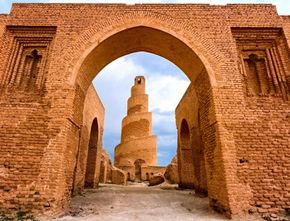 Menelisik Uniknya Menara Spiral Masjid Agung Samarra Irak