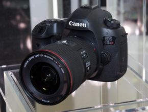 5 Pilihan Kamera DSLR Canon Terbaik untuk Hobi Fotografi