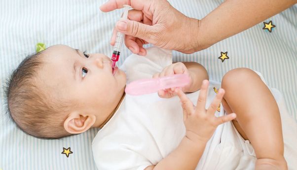 Mom, Ini Tips Mudah untuk Memberi Obat Pada Bayi