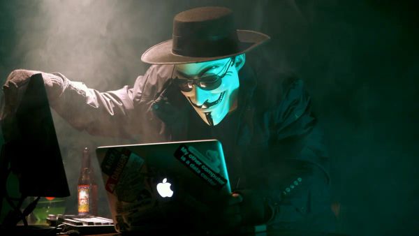 Hacker Anonymous Bakal Serang Rusia dan Kalahkan Putin dengan Perang Siber Skala Besar