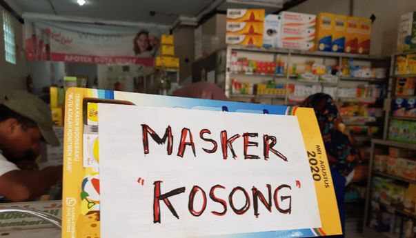 Mengapa Indonesia Kewalahan Pantau Stok Masker?